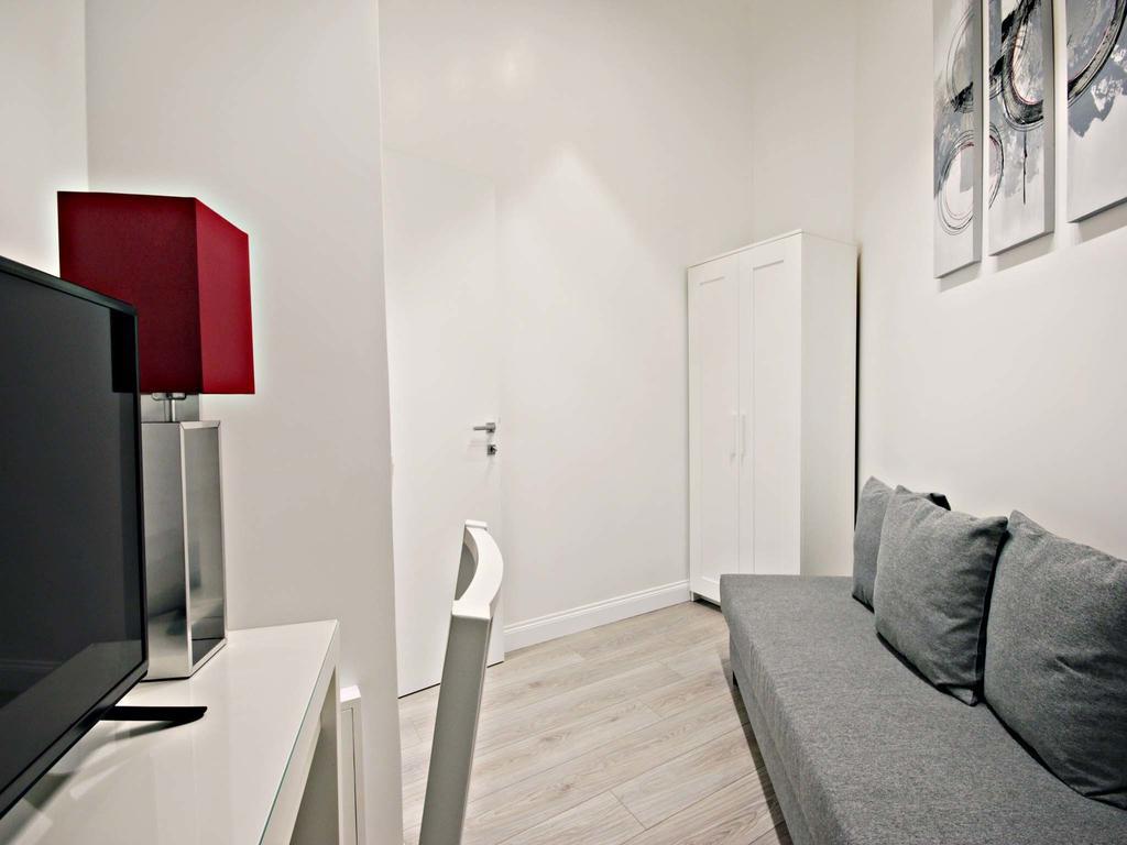 Velvet Trastevere Apartment Ρώμη Δωμάτιο φωτογραφία